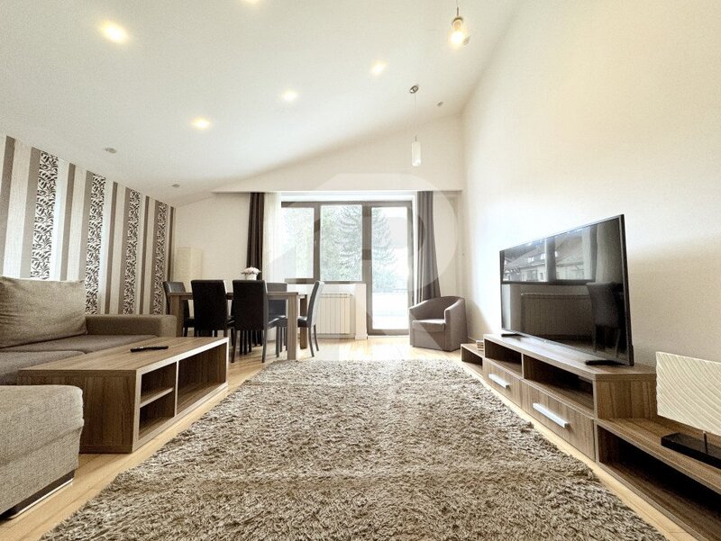 Predeal Apartament Spatios intr-o cladire cu Autorizatie ISU