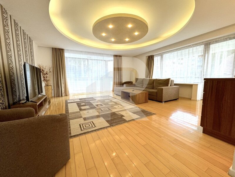 Predeal Apartament Spatios intr-o cladire cu Autorizatie ISU